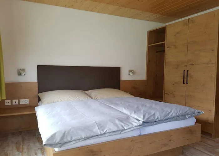 Apartment Madlaina