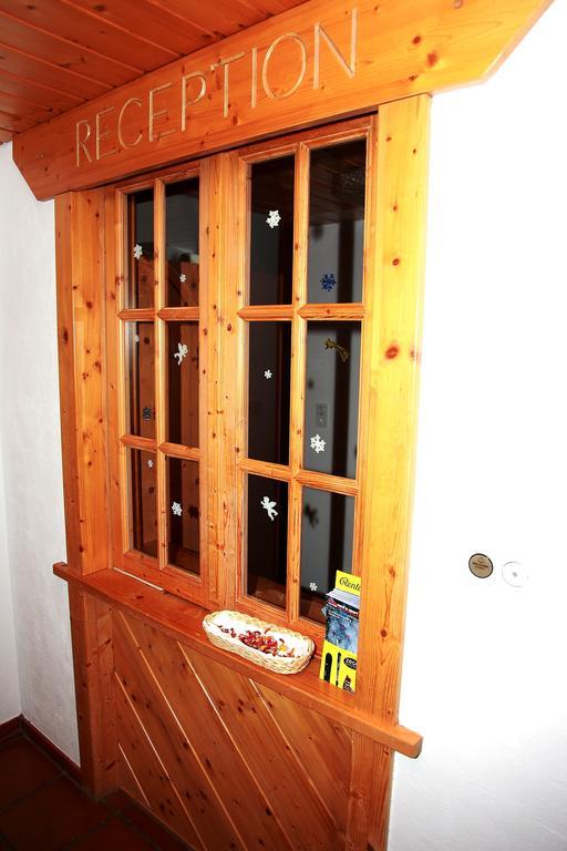 Apartment Madlaina *