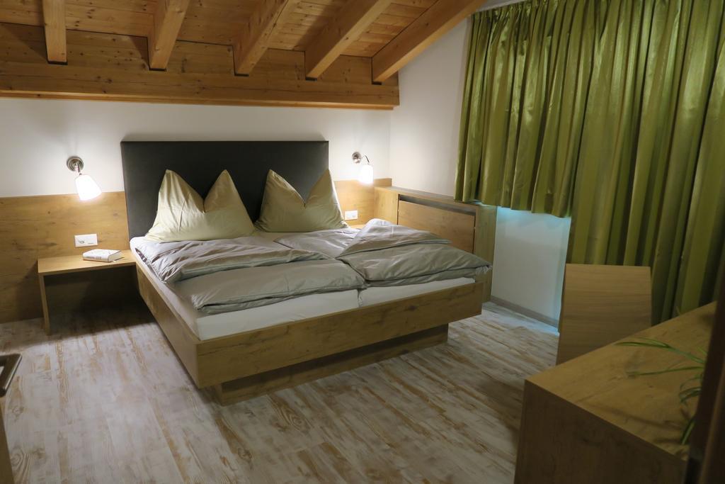Apartment Madlaina *